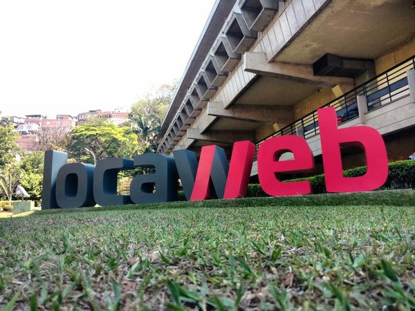 Locaweb anuncia oferta primária e secundária de ações de até R$ 2,4 bilhões
