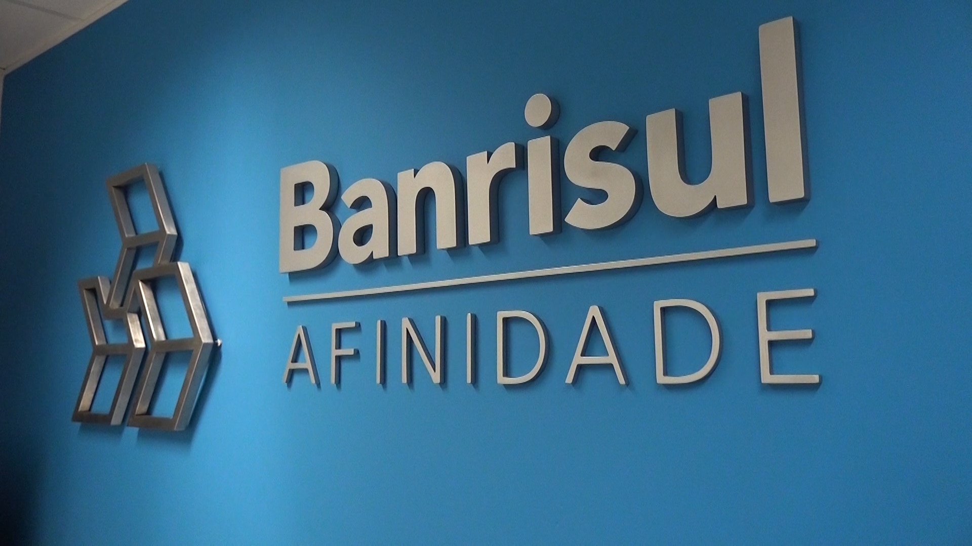 Banrisul irá distribuir R$ 99 milhões em juros sobre o capital próprio aos acionistas
