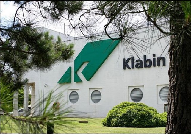 Klabin conclui aquisição de unidade de embalagens da International Paper