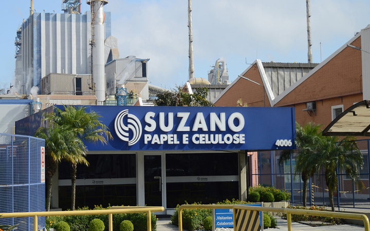 Suzano tem lucro de quase R$ 6 bi no 4º tri com ganhos financeiros e melhora operacional