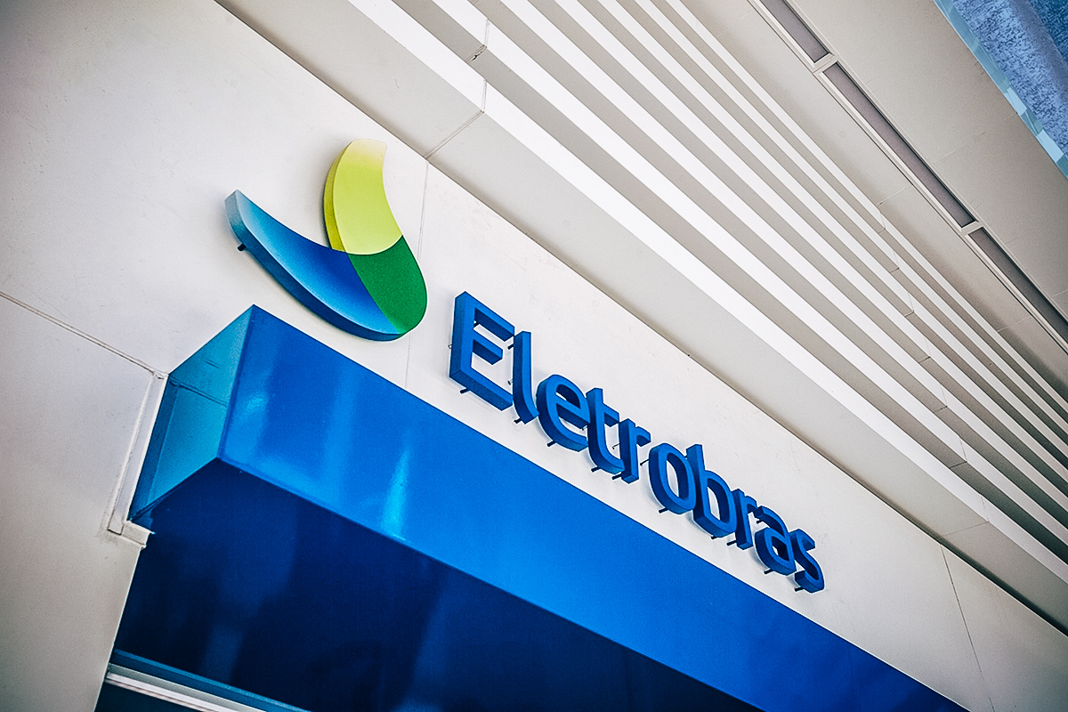 Eletrobras aprova R$ 1,5 bilhão em dividendos, R$ 0,94 por ação ordinária